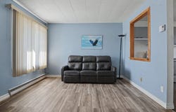 102 Rue Robert-Joncas, Rimouski, Quebec G5L5E4