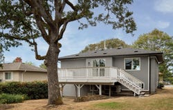 915 Leslie Dr, Saanich, British Columbia V8X2Y6