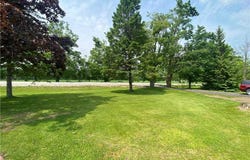 978 15/16 Sideroad E Sideroad E, Oro-Medonte, Ontario L0L1T0