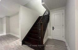 86 Settlement Crescent, Richmond Hill, Ontario L4E1E2