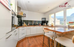 au coeur du village, vue dominante, Noës, Valais 3976