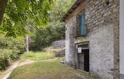 Via Vignoo, Mendrisio, Ticino 6850