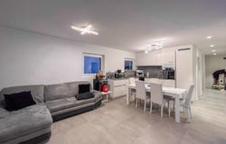 Camorino, Ticino 6528