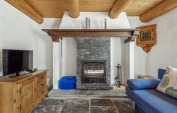 Cerentino, Bosco/Gurin, Ticino 6685