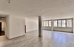 La Chaux-de-Fonds, Neuchâtel (canton) 2300