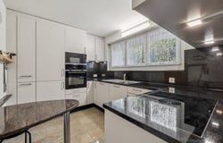 Blauenstrasse 15, Therwil, Basel-Landschaft (canton) 4106