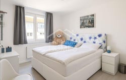 Basel, Basel-Stadt (canton) 4055