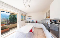 Lugano, Ticino 6900