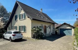 Le Mont-sur-Lausanne, Vaud 1052
