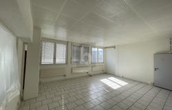 Auf Anfrage, Tübach, St. Gallen (canton) 9327