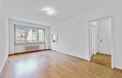 Zürcherstrasse 13, Basel, Basel-Stadt (canton) 4052