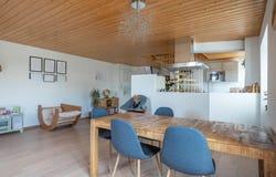 Mont-sur-Rolle, Vaud 1185