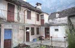 Giornico, Ticino 6745