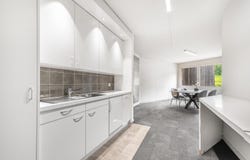 Schützenstrasse 13, Urdorf, Zürich (canton) 8902