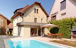 Dorfstrasse 25, Zwingen, Basel-Landschaft (canton) 4222