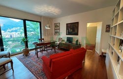 Lugano, Ticino 6900