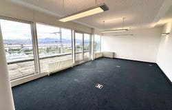Auf Anfrage, Pfäffikon SZ, Schwyz (canton) 8808