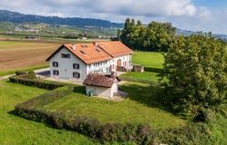 Gilly, Vaud 1182