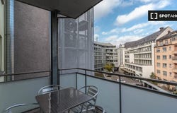 zurich, Zürich (canton) 8002