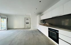 Caslano, Ticino 6987