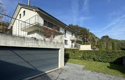 Pully, Vaud 1009