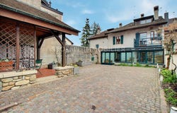 Satigny, Geneva 1242