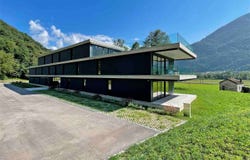 Bellinzona, Ticino 6500