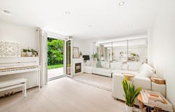 Quartier de villas, Le Mont-sur-Lausanne, Vaud 1052