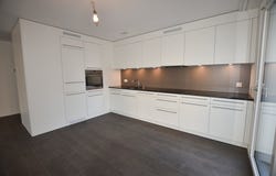 Jakob-Stämpfli-Strasse 114a, Biel, Bern (canton) 2502