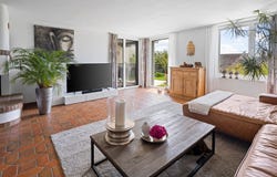 Kirchstrasse 12, Weiningen ZH, Zürich (canton) 8104