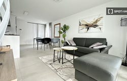 zurich, Zürich (canton) 8302