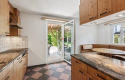 Willenhofstrasse 11, Hochfelden, Zürich (canton) 8182