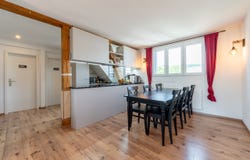 Kreuzstrasse 24B, Oftringen, Aargau 4665