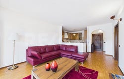 Caslano, Ticino 6987