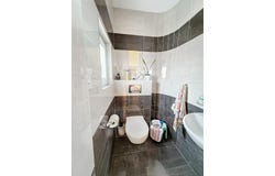 Les Bains, Yverdon-les-Bains, Vaud 1400
