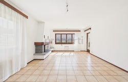 Arbedo-Castione, Ticino 6532