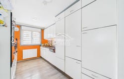 Solothurn, Solothurn (canton) 4500