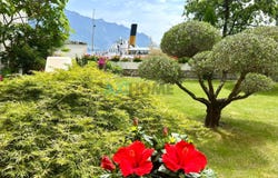 Les pieds dans leau, Montreux, Vaud 1820