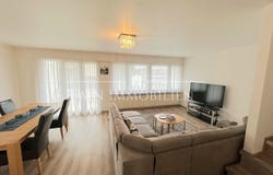 Nelkenstrasse 21, Therwil, Basel-Landschaft (canton) 4106