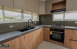 unit: 0, Pereira, Pereira