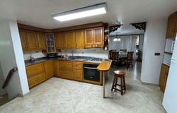 Cra. 81 #37-100, Laureles - Estadio, Medellín, Laureles, Medellín, Antioquia, Colombia, Medellín, Antioquia 050031