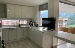 Calle 37B Sur # 27 - 13 Envigado Loma las Brujas Apartamento 1702 Gran Reserva, Envigado, Medellín, Antioquia, 055420, Medellin, Antioquia 055420