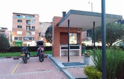 Calle 77 120 - 82, Gran Granada, Bogotá, D.C., Bogotá, Bogota, Bogotá