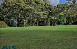 lot: E 9, El Retiro, El Retiro