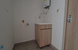 unit: 807, Bello, Bello
