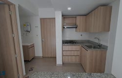 unit: 807, Bello, Bello