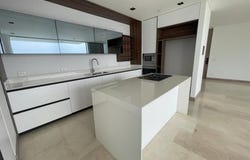 Avenida 8 # 56 N-242 Edificio SKY TOWER apto 1301, Menga, Cali, Valle del Cauca, Cali, Valle del Cauca