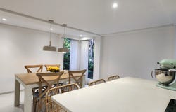 Cl 10 #30-210, El Poblado, Medellín, El Poblado, Medellín, Antioquia, Colombia, Medellín, Antioquia 050021