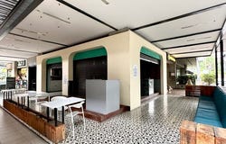 Cra. 38 # 18 - 101, Medellín, El Poblado, Medellín, Antioquia, Colombia, Medellín, Antioquia 050021