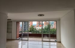 Cra. 43A #05, El Poblado, Medellín, El Poblado, Medellín, Antioquia, Colombia, Medellín, Antioquia 050022